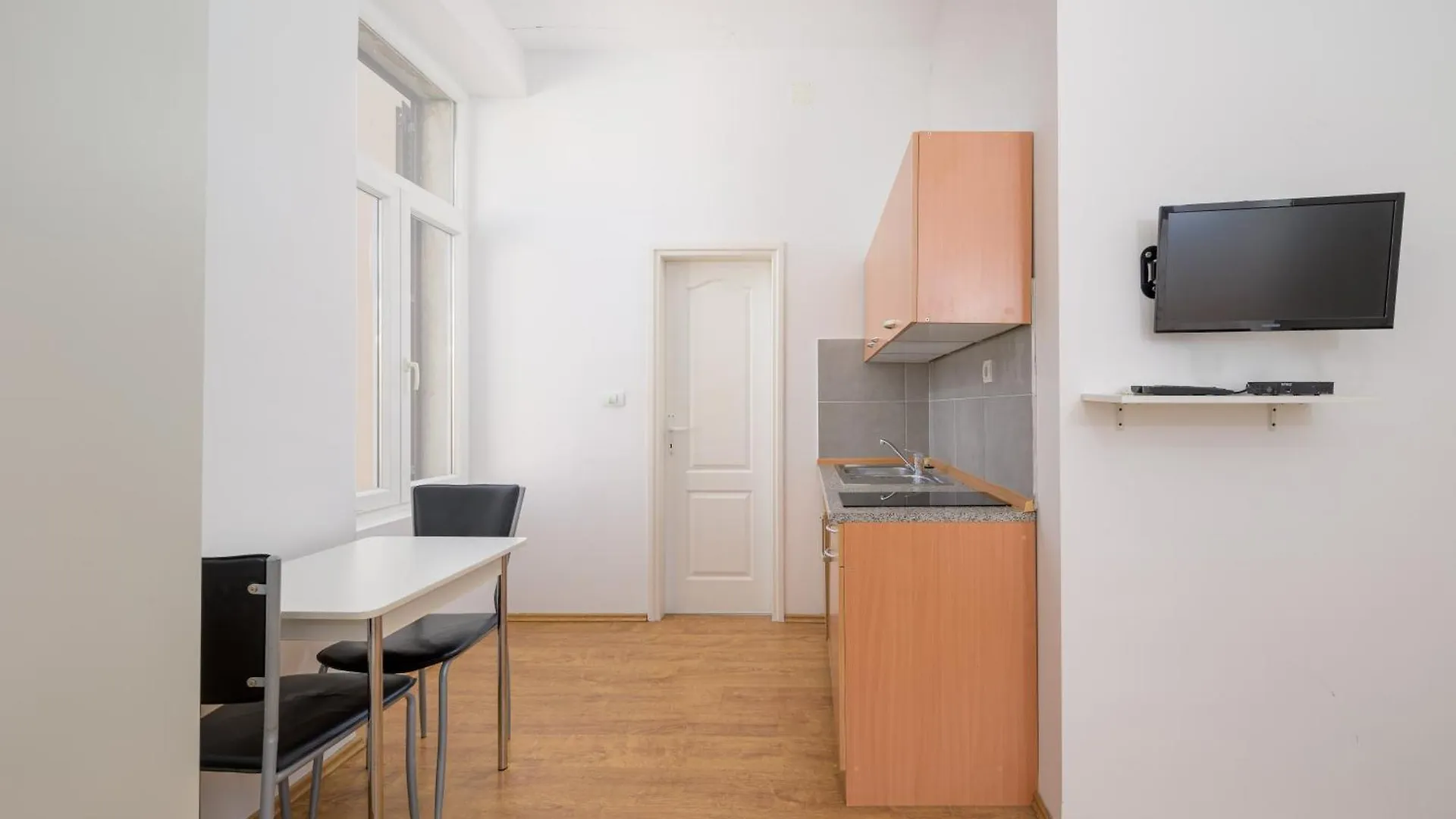 Apartments Todorovic Πούλα