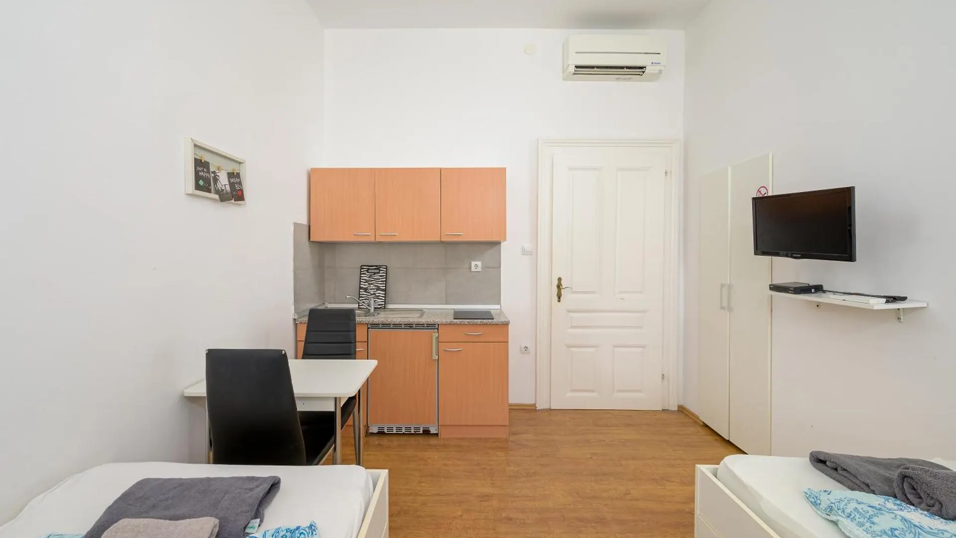 Apartments Todorovic Πούλα