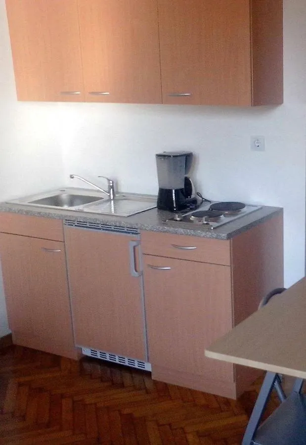 Apartments Todorovic Πούλα